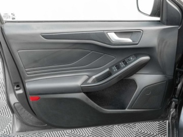 Ford Focus IV Kombi ST Facelifting 2.3 EcoBoost 280KM 2024 Ford Focus CB321RG#2.3 EcoBoost ST X Pakiet zimowy, zdjęcie 11