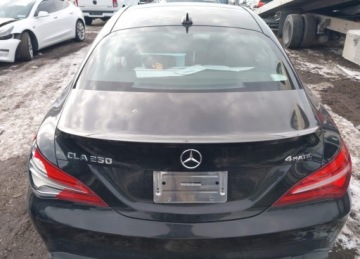 Mercedes CLA C118/X118 2019 Mercedes-Benz CLA MERCEDES-BENZ CLA 250 4MATIC 2.0 Benzyna 211KM, zdjęcie 3