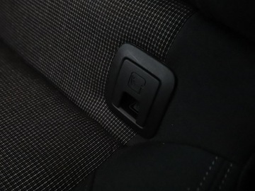 Volkswagen Passat B8 Variant 1.4 TSI BlueMotion Technology ACT 150KM 2016 Volkswagen Passat klima auto navi grzane fotele, zdjęcie 38