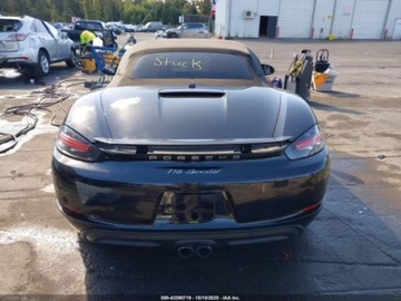 Porsche Boxster 718 Cabrio 2.0 300KM 2018 Porsche 718 Boxster 2018 2.0l 2.0 Benzyna 300KM, zdjęcie 4