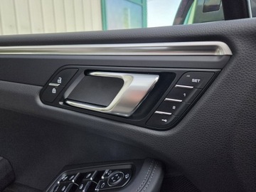 Porsche Macan SUV Facelifting II 2.0  265KM 2022 Porsche Macan Pneumatyka! ACC. Kamery 360, zdjęcie 32