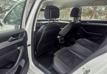 Volkswagen Passat B8 Variant 2.0 TDI 190KM 2015 Volkswagen Passat Variant Volkswagen Passat Variant 2.0 TDI SCR 4Motion DS, zdjęcie 19