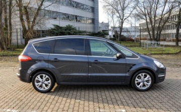 Ford S-Max I Van Facelifting 2.0 Duratorq TDCi DPF 140KM 2011 Ford S-Max 2,0TDCI Automat Lift Skory 2.0 Diesel 140KM, zdjęcie 4