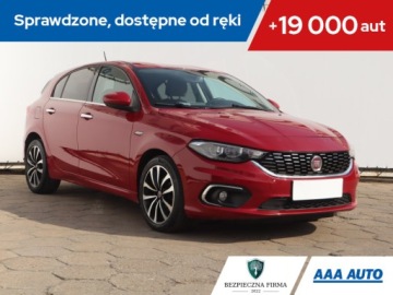 Fiat Tipo II Hatchback 1.6 E-Torq 110KM 2017 Fiat Tipo 1.6 16V, Salon Polska, 1. Właściciel