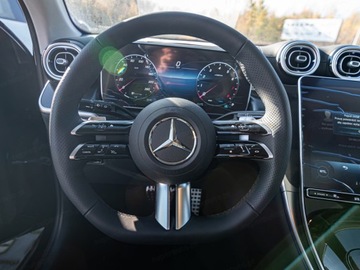 Mercedes GLC C254/X254 Coupe 2.0 300 258KM 2025 MERCEDES-BENZ GLC 300 4-Matic AMG Line 2.0 (258KM) 2025, zdjęcie 13