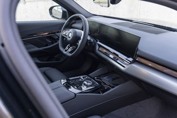 BMW Seria 5 G90-91 2025 BMW 520 Limuzyna - Dostępny od ręki!, zdjęcie 16