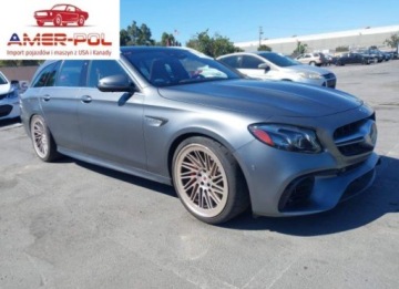 Mercedes Klasa E W213 2019 Mercedes-Benz Klasa E 63 AMG S 4Matic 2019 4.0l 4.0 Benzyna 603KM