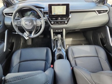 Toyota Corolla Cross 2.0 Hybrid Dynamic Force 197KM 2025 Toyota Corolla Cross 2025, 2.0L, 4x4, SE 2.0 Hybryda 196KM, zdjęcie 4