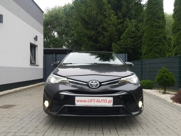 Toyota Avensis III Sedan Facelifting 2015 2.0 D-4D 143KM 2015 Toyota Avensis 2.0 D 143KM Salon Navi Bi-Xenon, zdjęcie 1
