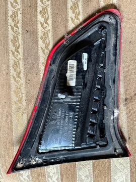 CITROEN C4 II SVĚTLO ZADNÍ PRAVÁ W KRYT EU ORIGINÁLNÍ