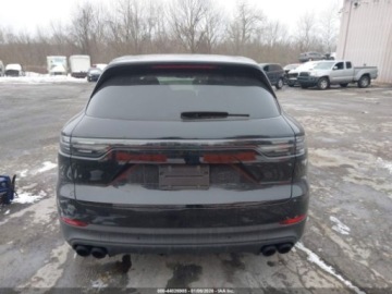 Porsche Cayenne III 2021 Porsche Cayenne 2021 335KM 3.0 Benzyna 335KM, zdjęcie 4