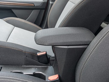 Dacia Jogger Hybrid 140 140KM 2025 Od ręki - Extreme 5-miejsc 1.6 Full Hybrid 140KM / Pakiet Drive, zdjęcie 5