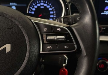 Kia Ceed III Kombi Facelifting 1.5 T-GDI 160KM 2022 Kia Ceed VAT 23 SW Business Line 1.5T-GDI 160KM M6 20222023 r. salon PL, zdjęcie 23