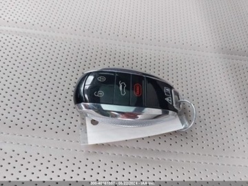 Bentley Bentayga 2022 Bentley Bentayga 2022 4.0l 4.0 Benzyna 542KM, zdjęcie 11