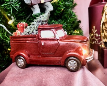 АВТОМОБИЛЬНАЯ ФИГУРКА С ДЕКОРАТИВНОЙ СВЕТОДИОДНОЙ РОЖДЕСТВЕНСКОЙ ЕЛКОЙ