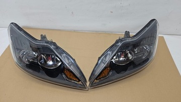 LAMPA PRZEDNIA PRAWA LEWA FORD FOCUS MK2 LIFT 8M51