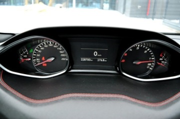 Peugeot 308 II SW 2.0 BlueHDi 150KM 2016 Peugeot 308 SW GT Line 2,0 HDi Bi Xenon Ledy, zdjęcie 33