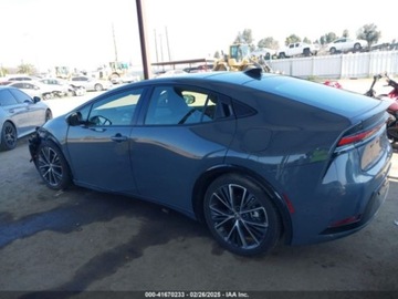 Toyota Prius V (XW60) 2024 Toyota Prius XLE 2024 2.0l 2.0 Hybryda 150KM, zdjęcie 2