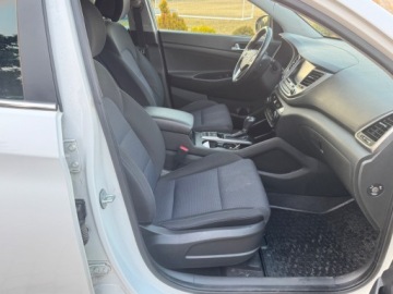 Hyundai Tucson III SUV 1.7 CRDi 141KM 2016 Hyundai Tucson 1.7CRDI 140KM Automat Sprawdz 1.7 Diesel 140KM, zdjęcie 11