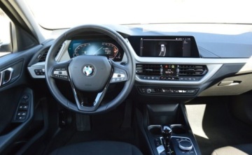 BMW Seria 1 F70 2024 BMW Seria 1 118i 140 KM Led Navi Tempomat Gwarancja Car Play Salon Polska, zdjęcie 15