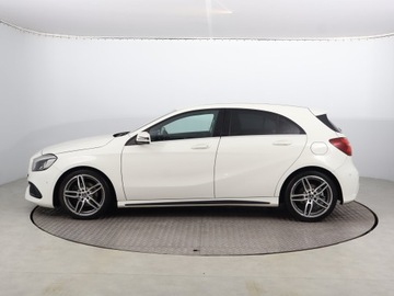 Mercedes Klasa A W176 Hatchback 5d Facelifting 180 d 109KM 2016 Mercedes A A 180 d, Skóra, Navi, Klima, Parktronic, zdjęcie 2
