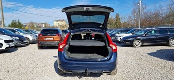 Volvo V60 I Kombi Facelifting 2.0 D4 DRIVE-E 181KM 2015 Volvo V60 Jeden Właściciel 2.0 181KM D4, zdjęcie 8