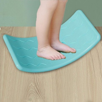 Многофункциональная балансировочная доска Wobble для детей.