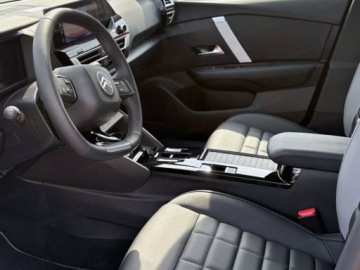 Citroen 2026 Od ręki - C4X Max eDCT6 1.2 mHEV 145KM / Pakiet Zimowy, zdjęcie 5