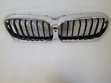 BMW 5 G30 G31 G38 LCI FACELIFT MASKA MŘÍŽKA CHLADIČŮ LEDVINA