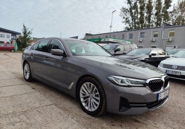 BMW Seria 5 G30-G31 Limuzyna Plug-In 2.0 530e 292KM 2020 BMW Seria 5 BMW SERIA 5 VII (F90) 530E XDRIVE PLUG-IN LUXURY LINE ZAMINA N, zdjęcie 2