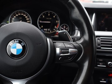BMW Seria 5 F10-F11 Limuzyna Facelifting 525d 218KM 2016 BMW 5 525d xDrive, 214 KM, 4X4, Automat, VAT 23%, zdjęcie 16