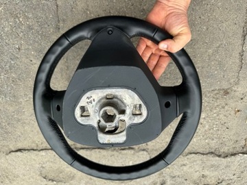 ECOSPORT VOLANT KOŽENÁ 2016R