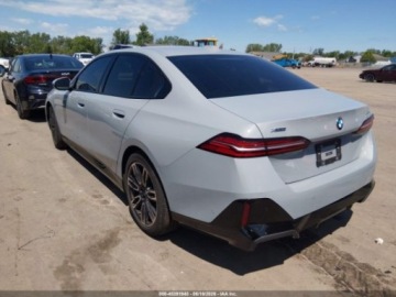 BMW Seria 5 G90-91 2024 BMW Seria 5 530i, 2024r., 2.0L 2.0 Benzyna 255KM, zdjęcie 2
