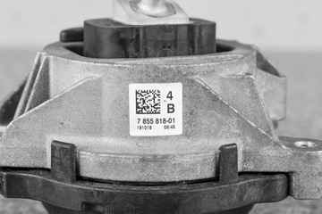 BMW M3 F80 M4 F82 F83 F87 ULOŽENÍ MOTORU PRAVÁ ZAVĚŠENÍ 7855818