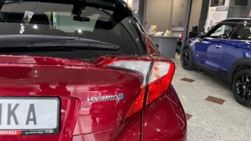 Toyota C-HR I 2018 Toyota C-HR 1.8 Hybryda Bardzo ladny stan Czarny dach Navi Kamera MOZLIWA, zdjęcie 20