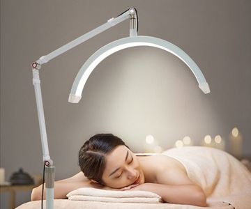 Lampa Kosmetyczna Podłogowa LED Bezcieniowa w Kształcie Księżyca do Salonu