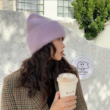 CZAPKA DAMSKA ZIMOWA GRUBA CIEPŁA MIĘKKA JASNY FIOLET ANGORA