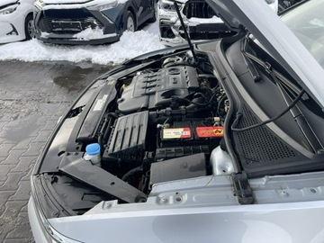 Volkswagen Passat B8 Variant 2.0 TDI BlueMotion SCR 190KM 2018 Volkswagen Passat Variant R-Line Highline Automat, zdjęcie 15