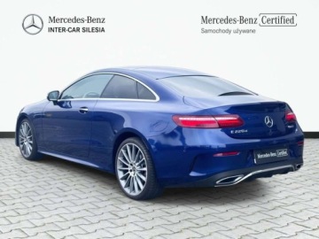 Mercedes Klasa E W213 Coupe Facelifting 2.0 E220d 194KM 2020 Mercedes-Benz Klasa E E 220 d 4MATIC Coupe AMG Panorama Burmester Wide, zdjęcie 6