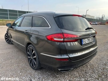 Ford Mondeo V Kombi Facelifting 2.0 EcoBlue 190KM 2019 Ford Mondeo Ford Mondeo 2.0 EcoBlue Allrad VIGNALE 2.0 Diesel 190KM, zdjęcie 5
