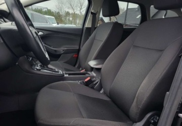 Ford Focus III Kombi Facelifting 1.5 TDCi 120KM 2016 Ford Focus 1,5 120 KM Zarejestrowany PL Nowy Rozrzad 1.5 Diesel, zdjęcie 7