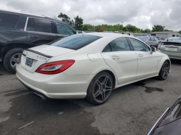 Mercedes CLS W218 2014 Mercedes-Benz CLS 63 AMG S-Model 2014 5.5l 5.5 Benzyna 577KM, zdjęcie 3