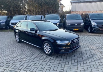 Audi A4 B8 Avant Facelifting 1.8 TFSI 120KM 2015 Audi a4 Audi A4 Avant 1.8 TFSI S line Sportpaket 1.8 Benzyna 120KM, zdjęcie 2