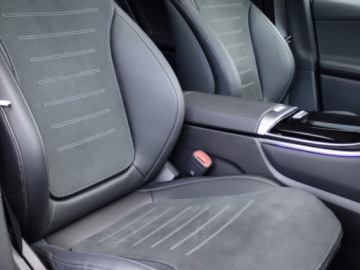 Mercedes GLC C254/X254 Coupe 2.0 300 258KM 2025 MERCEDES-BENZ GLC 300 4-Matic AMG Line 2.0 (258KM) 2025, zdjęcie 6