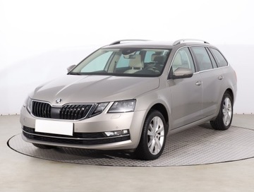 Skoda Octavia III Kombi Facelifting 2.0 TDI 150KM 2019 Skoda Octavia 2.0 TDI, Salon Polska, DSG, Navi, zdjęcie 1