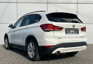 BMW X1 F48 Crossover Plug-In 1.5 25e 220KM 2022 BMW X1 xDrive Plug-In PDC Led Automat FV23 1.5 Hybryda Plug-in, zdjęcie 9