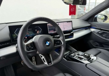 BMW Seria 5 G90-91 Touring 2.0 520d 197KM 2024 BMW Seria 5 520d xDrive M Pakiet Gwarancja Digital Key Adaptiv Led VAT23, zdjęcie 18