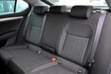 Skoda Superb III Liftback Facelifting 2.0 TDI SCR 150KM 2020 Škoda Superb Skoda Superb Bezwypadkowy / Salon, zdjęcie 14