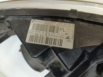 RENAULT CAPTUR 1 13-17 SVĚTLO LEVÝ PŘEDNÍ 260607391R