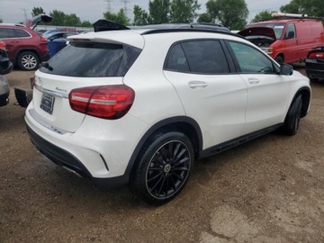 Mercedes GLA II 2020 Mercedes-Benz GLA 4Matic, bogate wyposazenie, niski przebieg. Od ubezpiecz, zdjęcie 3